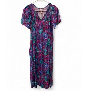 Vintage Floral V-Neck MooMoo Middi Dress - Multicolor